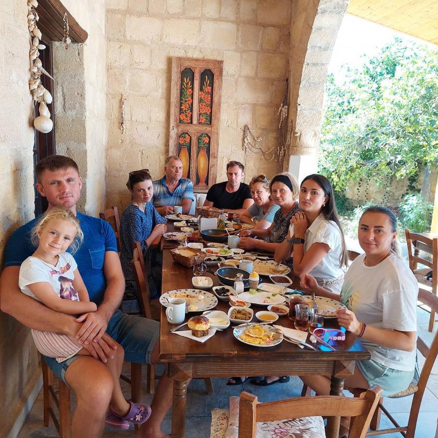 Revakli Ev Guest House Rizokarpaso Kültér fotó