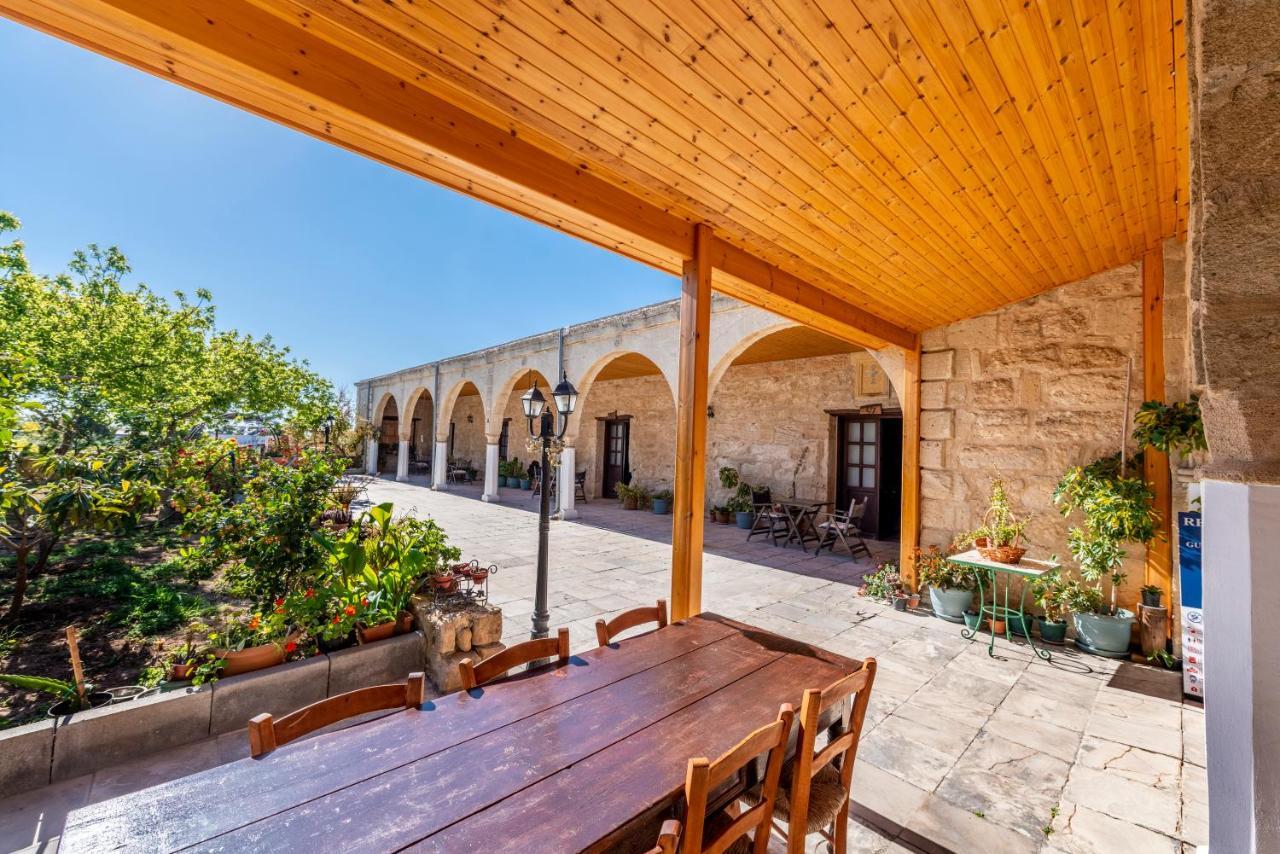 Revakli Ev Guest House Rizokarpaso Kültér fotó