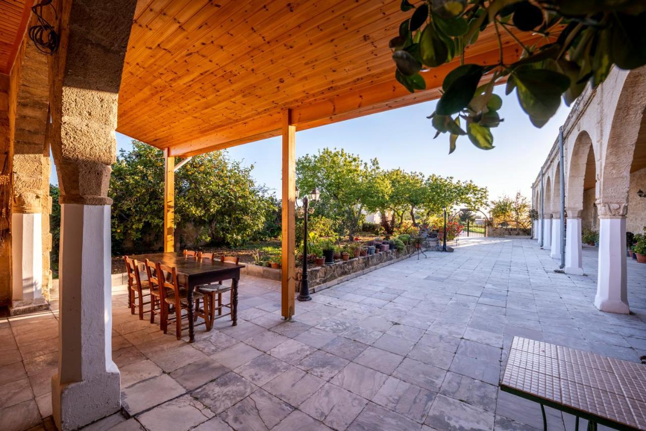 Revakli Ev Guest House Rizokarpaso Kültér fotó